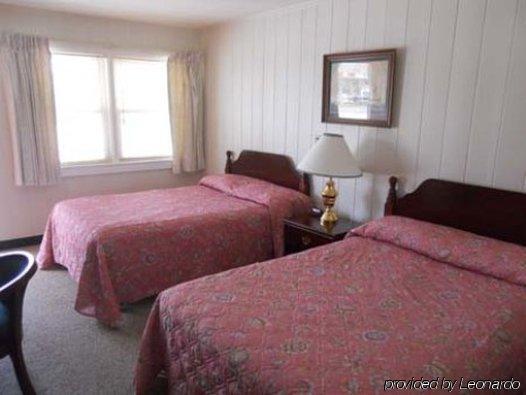 Atlantic Coast Inn Ellsworth Δωμάτιο φωτογραφία